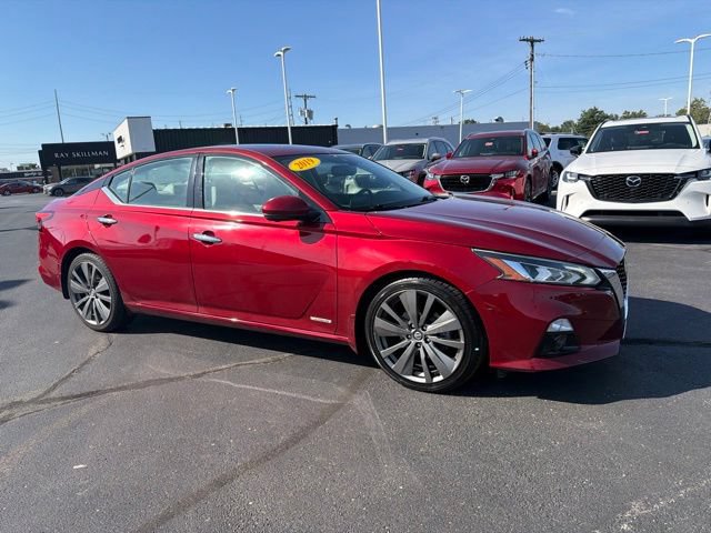 Used 2019 Nissan Altima 2.0 Edition One FWD image 3