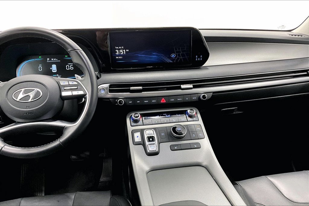 Used 2025 Hyundai Palisade SEL FWD image 7