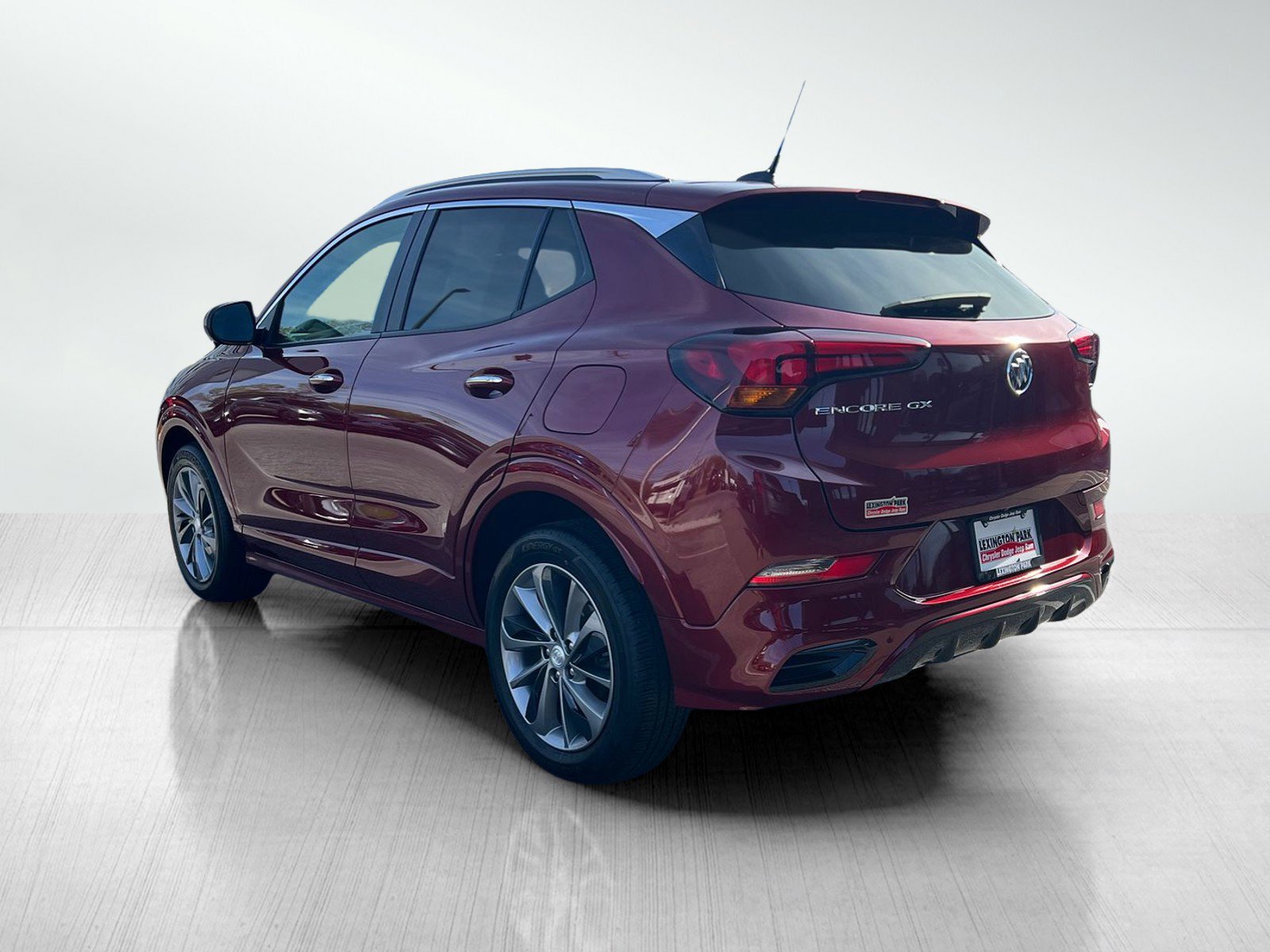 Used 2023 Buick Encore GX Select w/ Sport Touring Package image 7