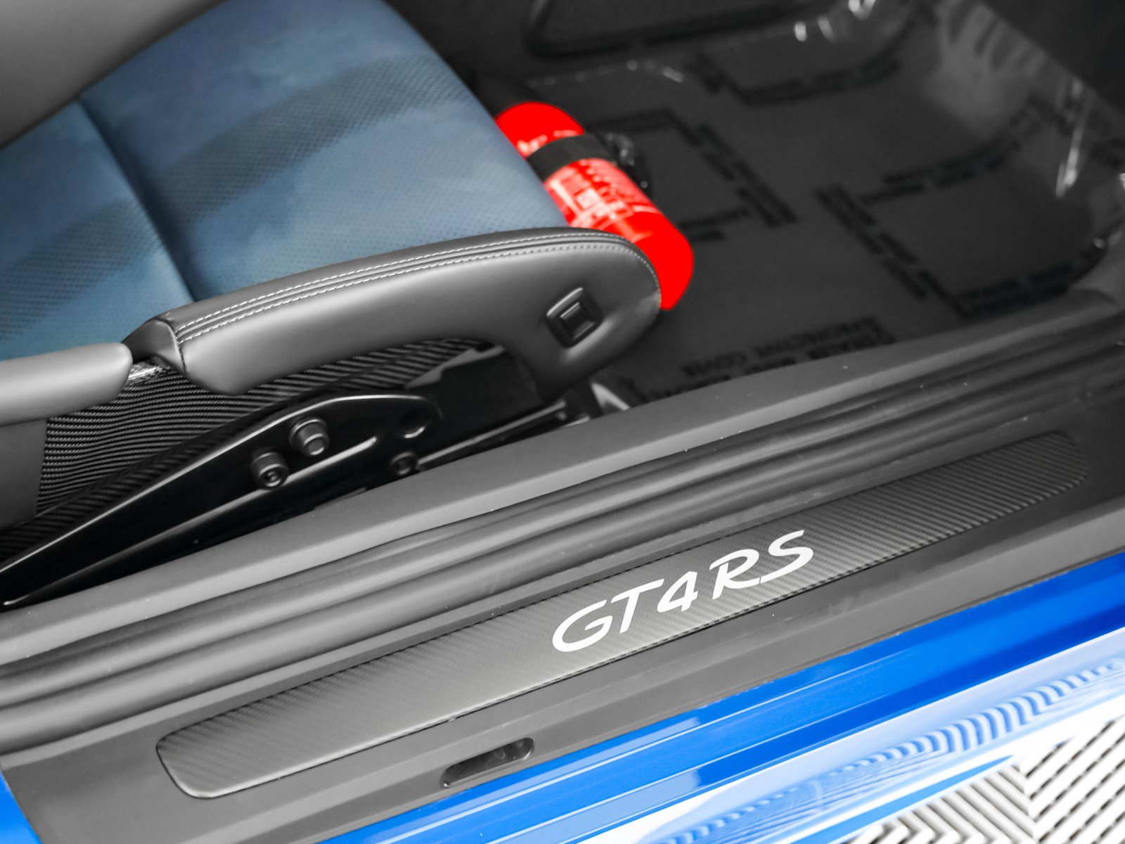 Certified 2024 Porsche 718 Cayman GT4 RS image 28