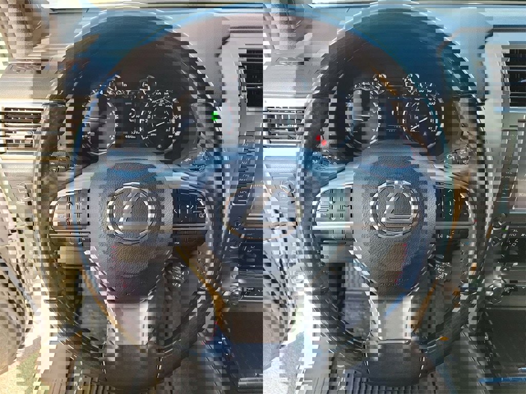 Used 2020 Lexus GX 460 Premium w/ Premium Package image 21