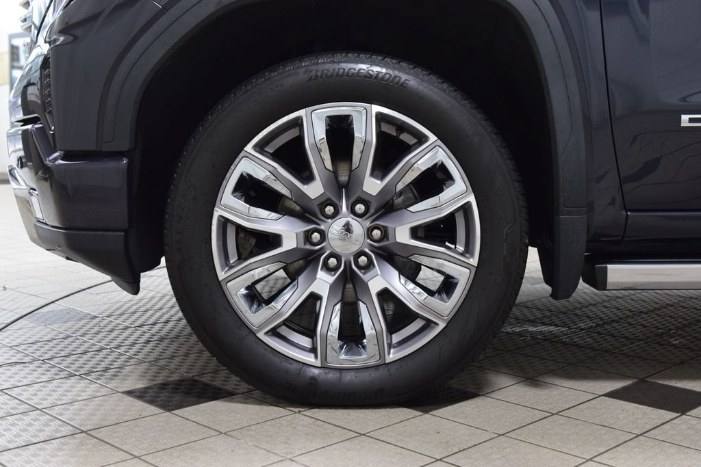 Used 2023 GMC Sierra 1500 Denali w/ Denali Reserve Package AWD/4WD image 30