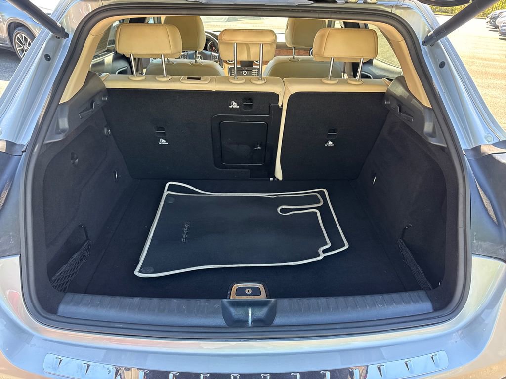 Used 2018 Mercedes-Benz GLA 250 image 18