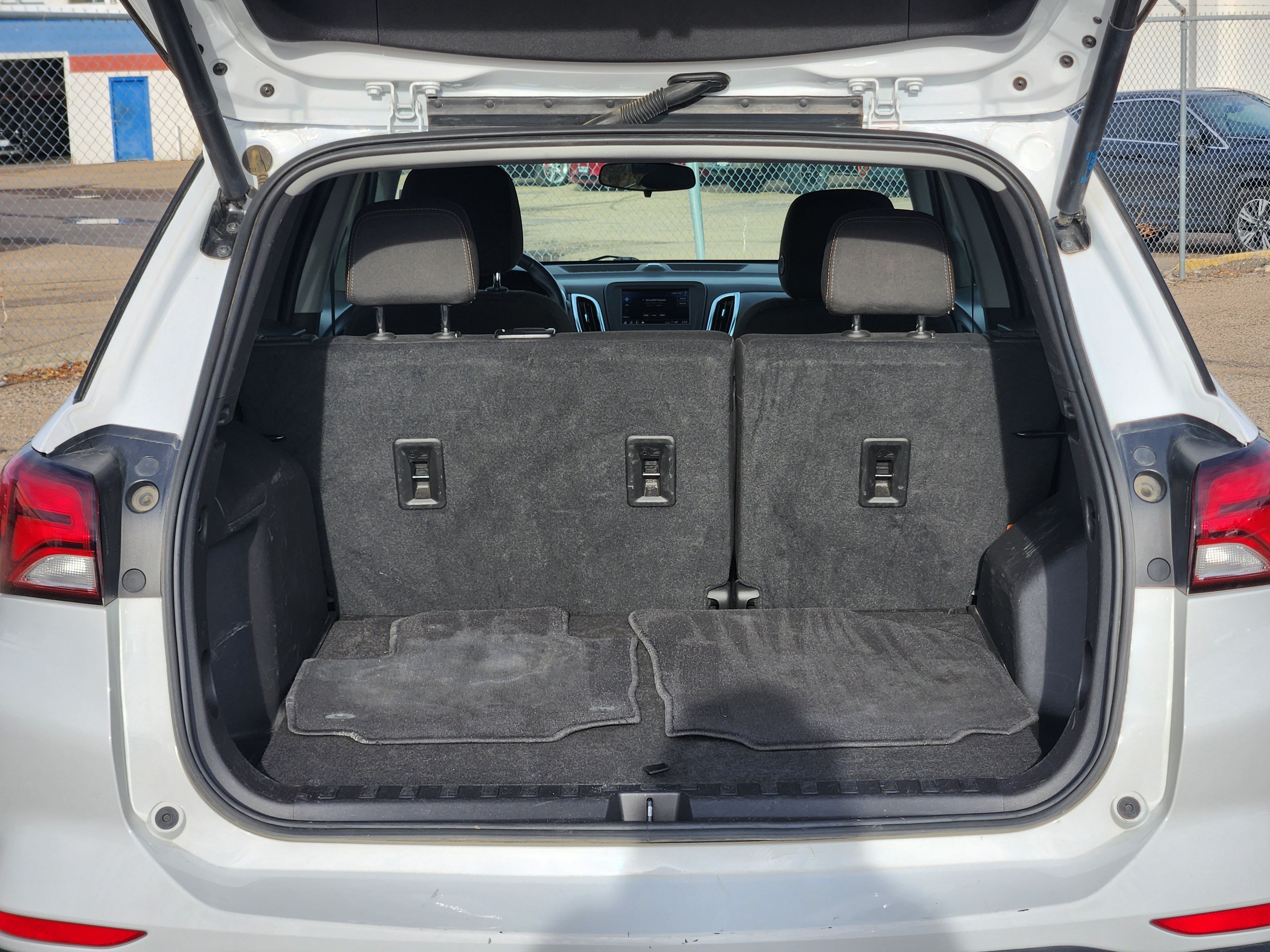 Used 2024 Chevrolet Equinox LT AWD/4WD image 23