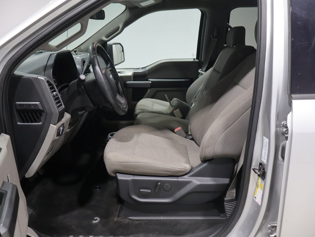 Used 2019 Ford F150 XLT w/ Equipment Group 302A Luxury AWD/4WD image 10