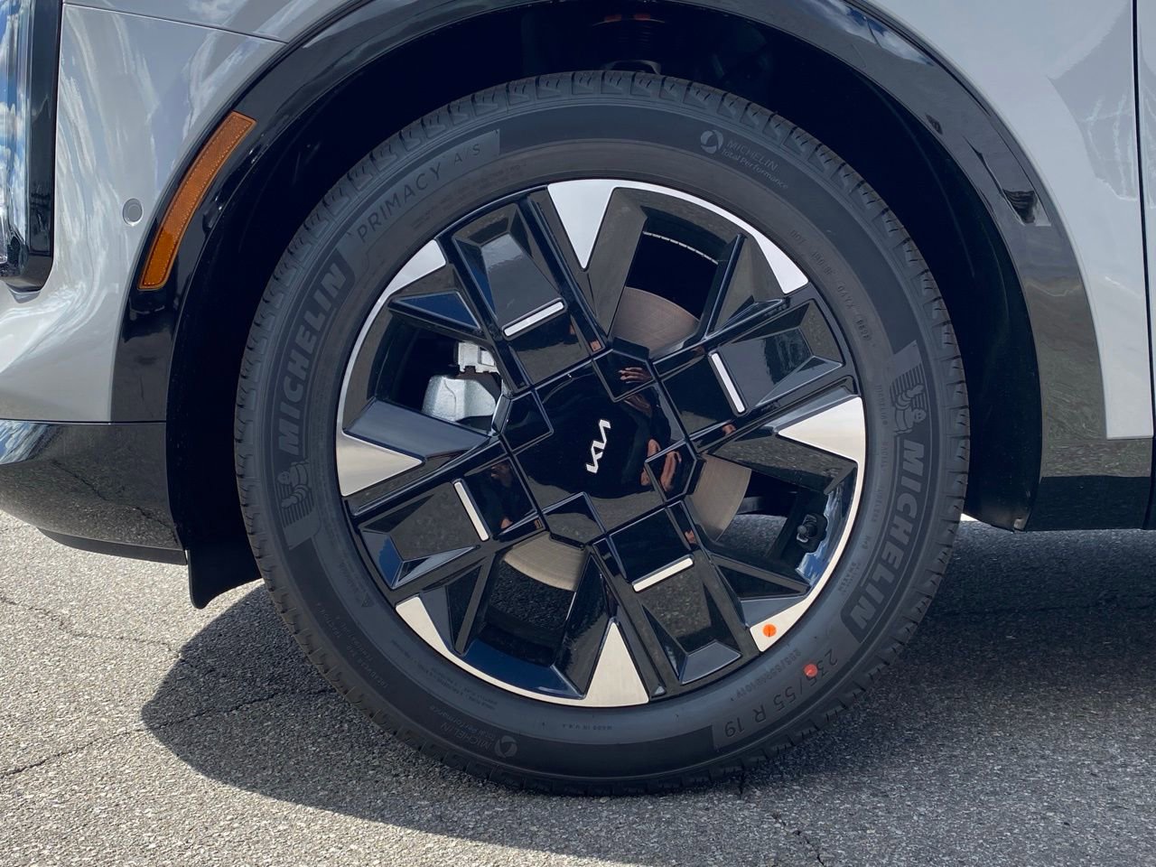 New 2026 Kia Sportage SX FWD image 11