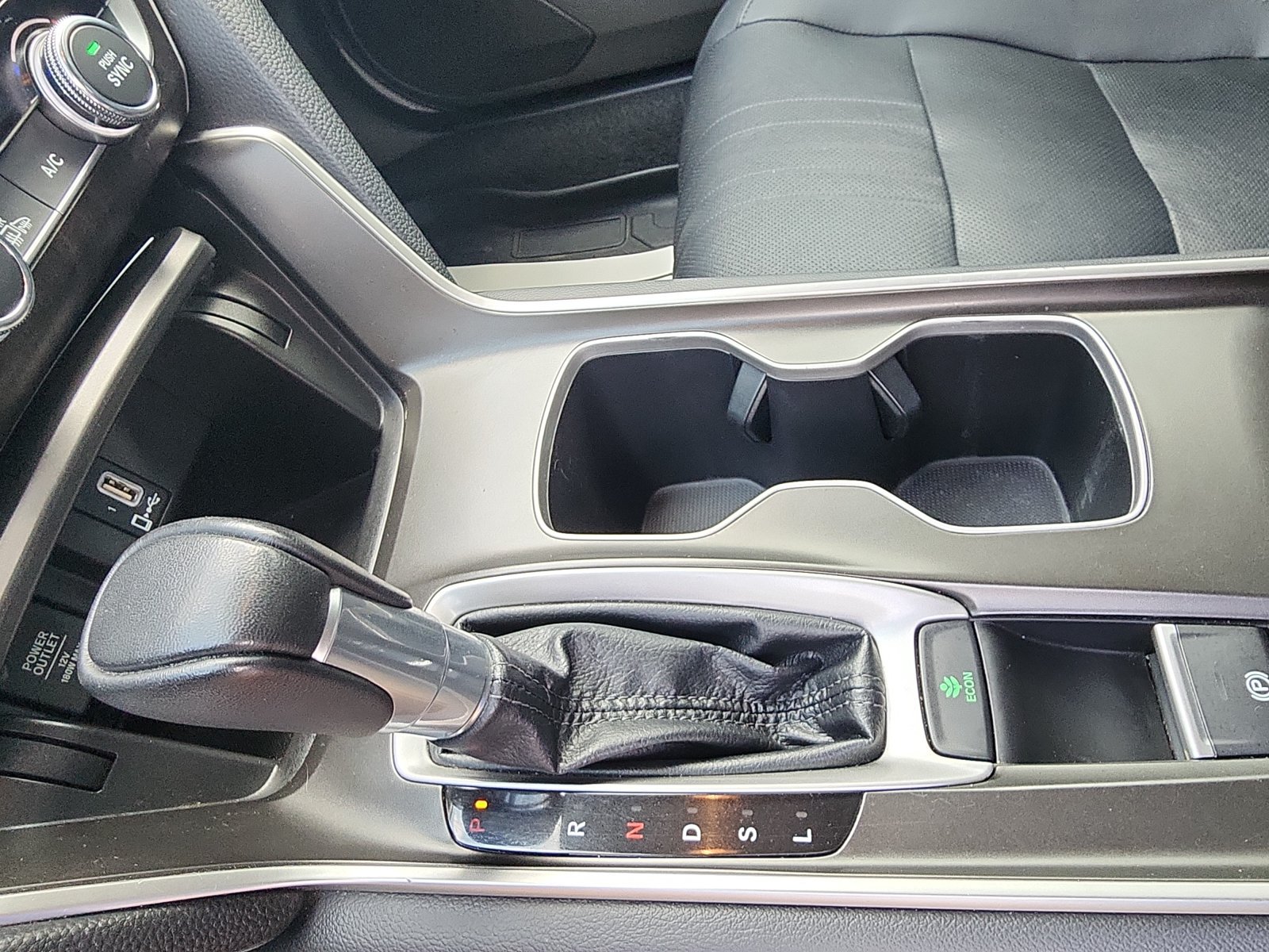 Used 2019 Honda Accord EX-L image 19