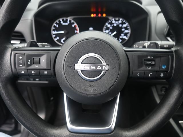 Used 2024 Nissan Rogue SV image 15