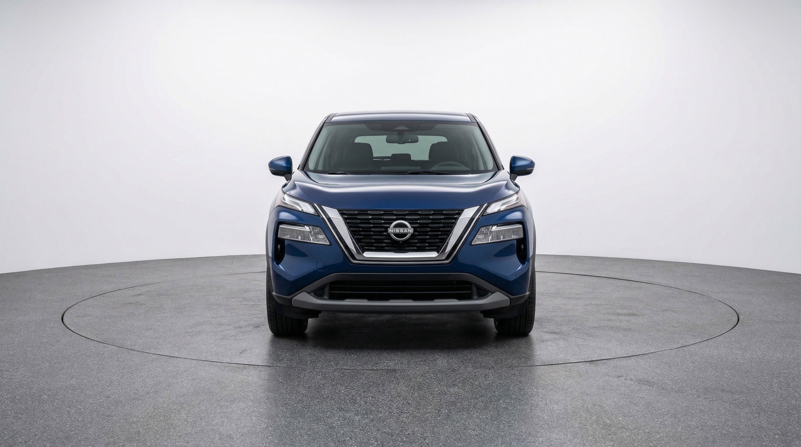 Used 2025 Nissan Rogue SV image 2