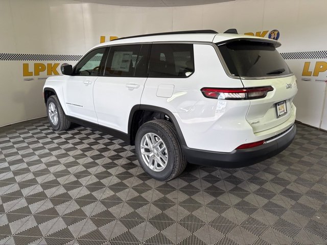 New 2025 Jeep Grand Cherokee L Laredo image 9