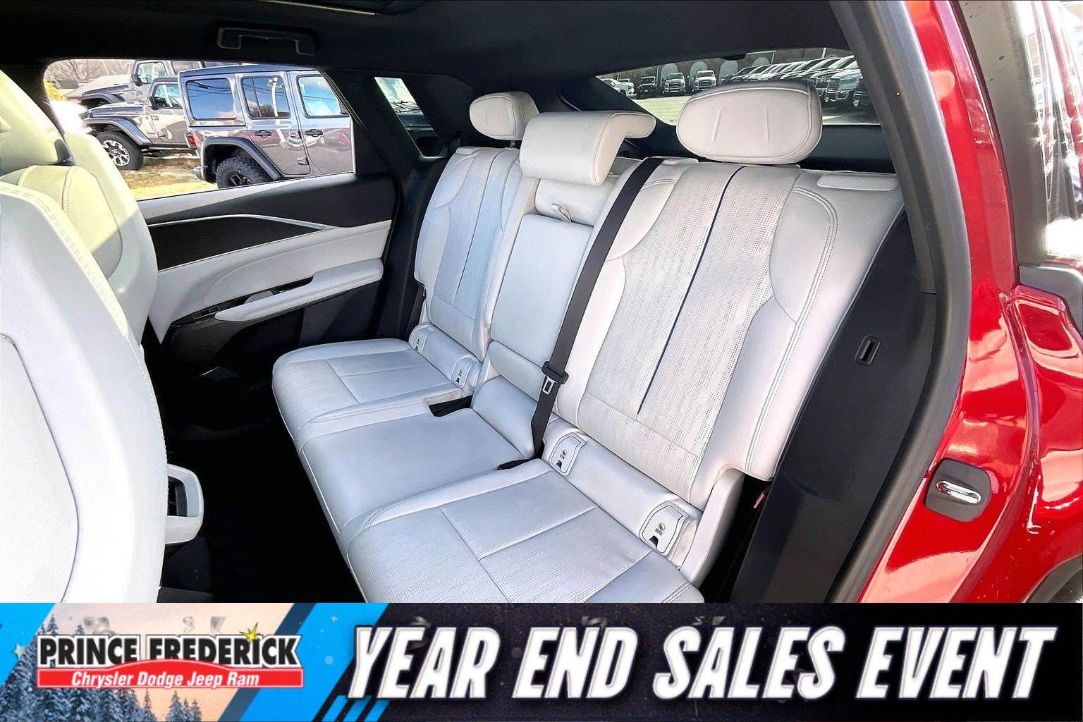 Used 2024 Cadillac Lyriq Sport image 24
