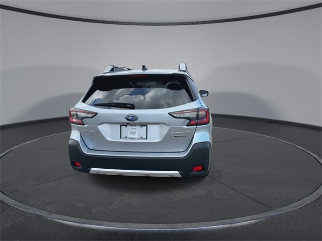 New 2025 Subaru Outback Touring image 8