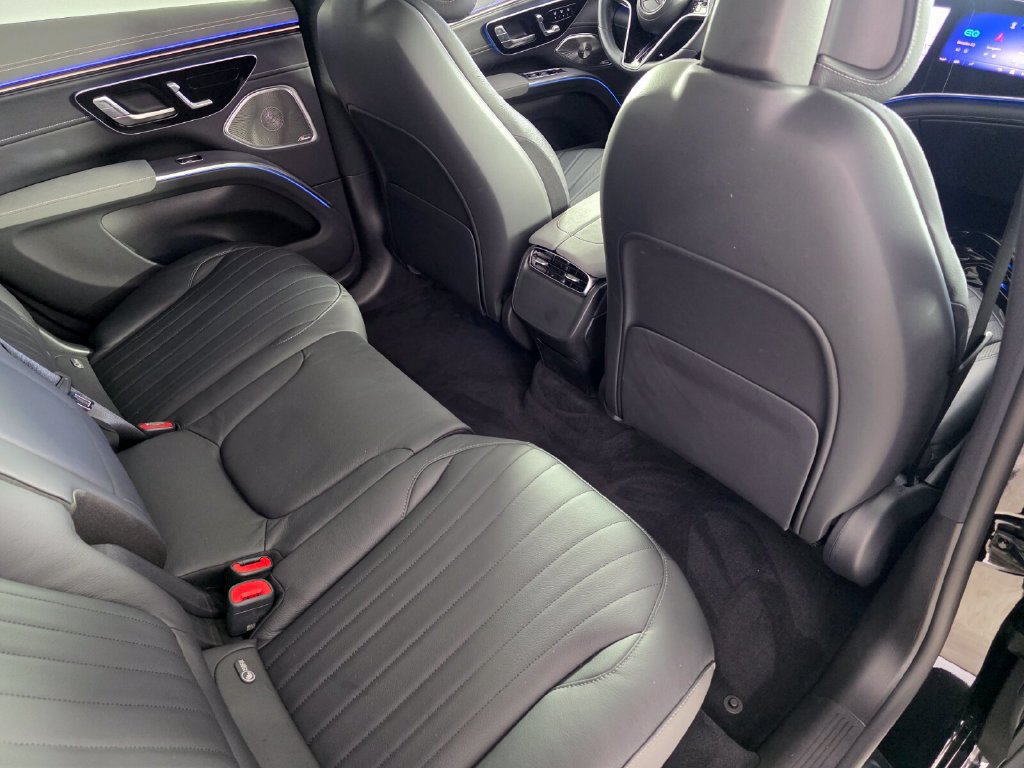Certified 2023 Mercedes-Benz EQS 580 4MATIC SUV image 26