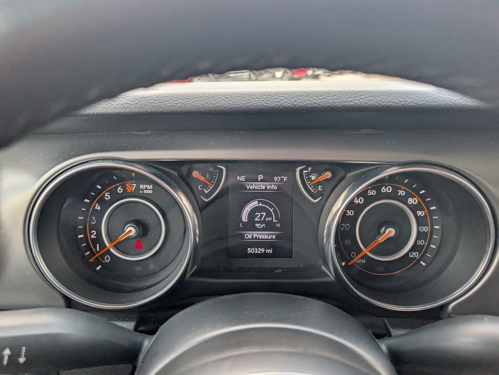 Used 2023 Jeep Gladiator Sport AWD/4WD image 15