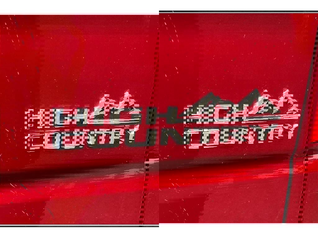 Used 2024 Chevrolet Silverado 1500 High Country w/ Technology Package image 8