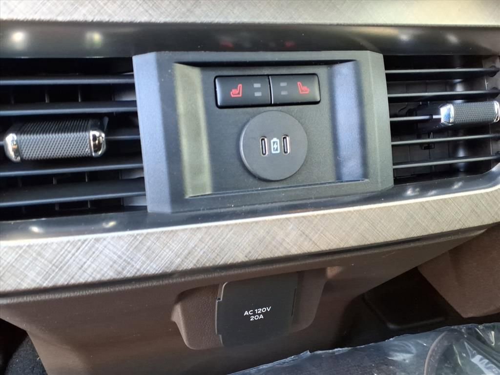 New 2026 Ford F350 King Ranch w/ Tremor Off-Road Package image 17