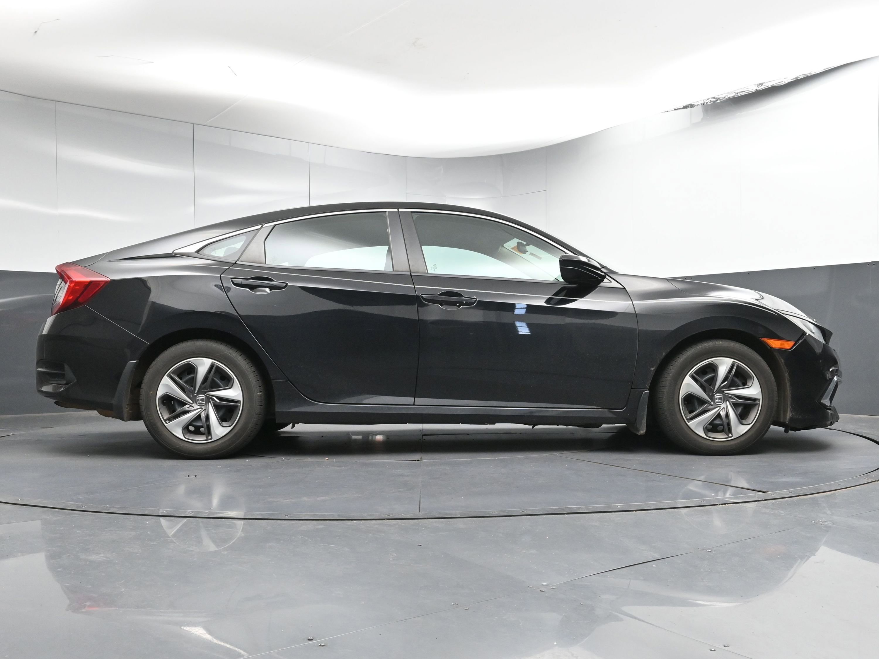 Used 2020 Honda Civic LX image 25