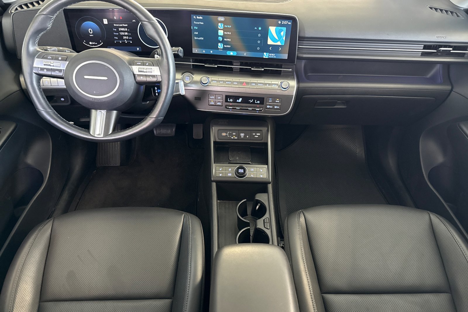 Used 2025 Hyundai Kona Limited FWD image 13