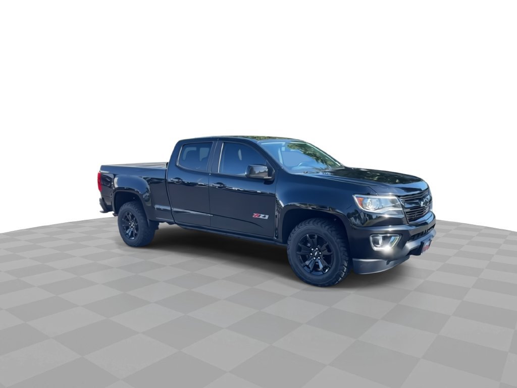 Certified 2020 Chevrolet Colorado Z71 w/ Z71 Midnight Edition AWD/4WD image 2