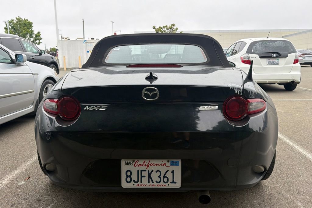 Used 2016 MAZDA MX-5 Miata Grand Touring RWD image 6