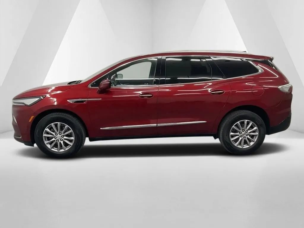 Used 2024 Buick Enclave Premium image 4