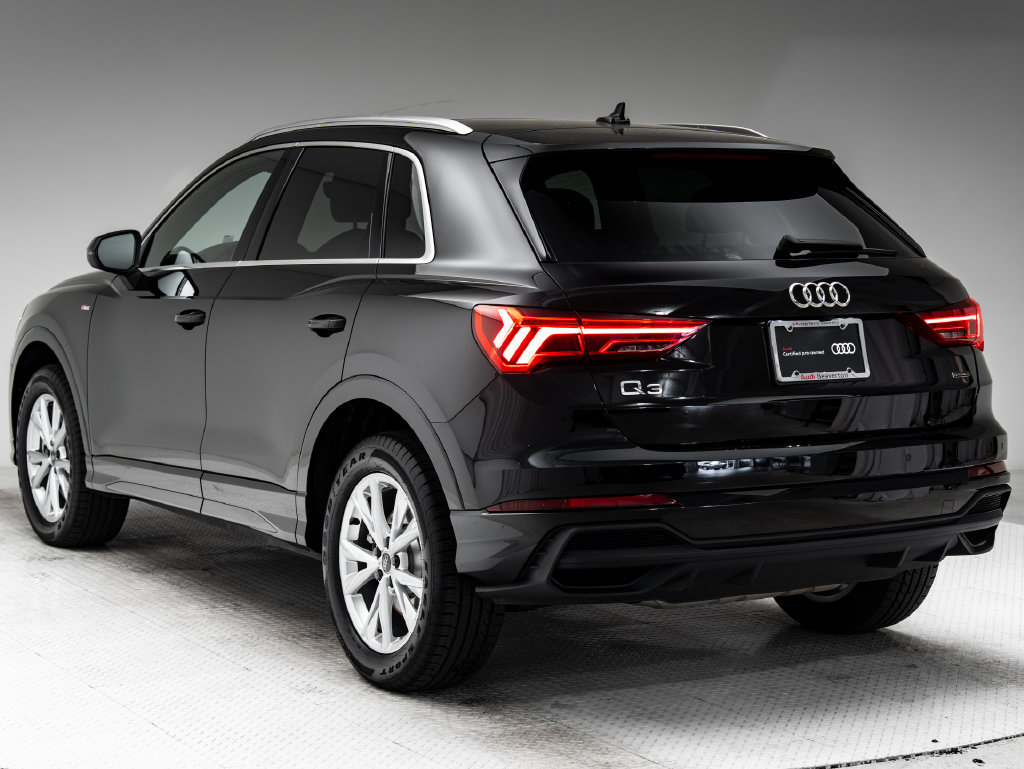 Certified 2025 Audi Q3 2.0T Premium Plus w/ Premium Plus Package AWD/4WD image 3