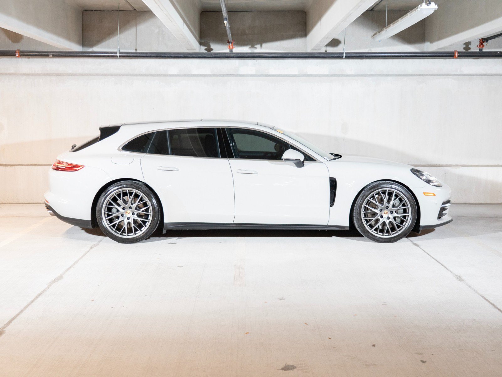 Certified 2018 Porsche Panamera 4S AWD/4WD image 8