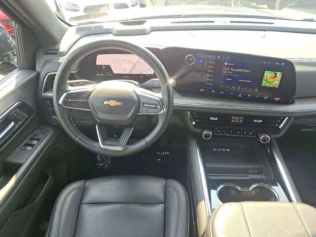 Certified 2025 Chevrolet Suburban LT AWD/4WD image 13