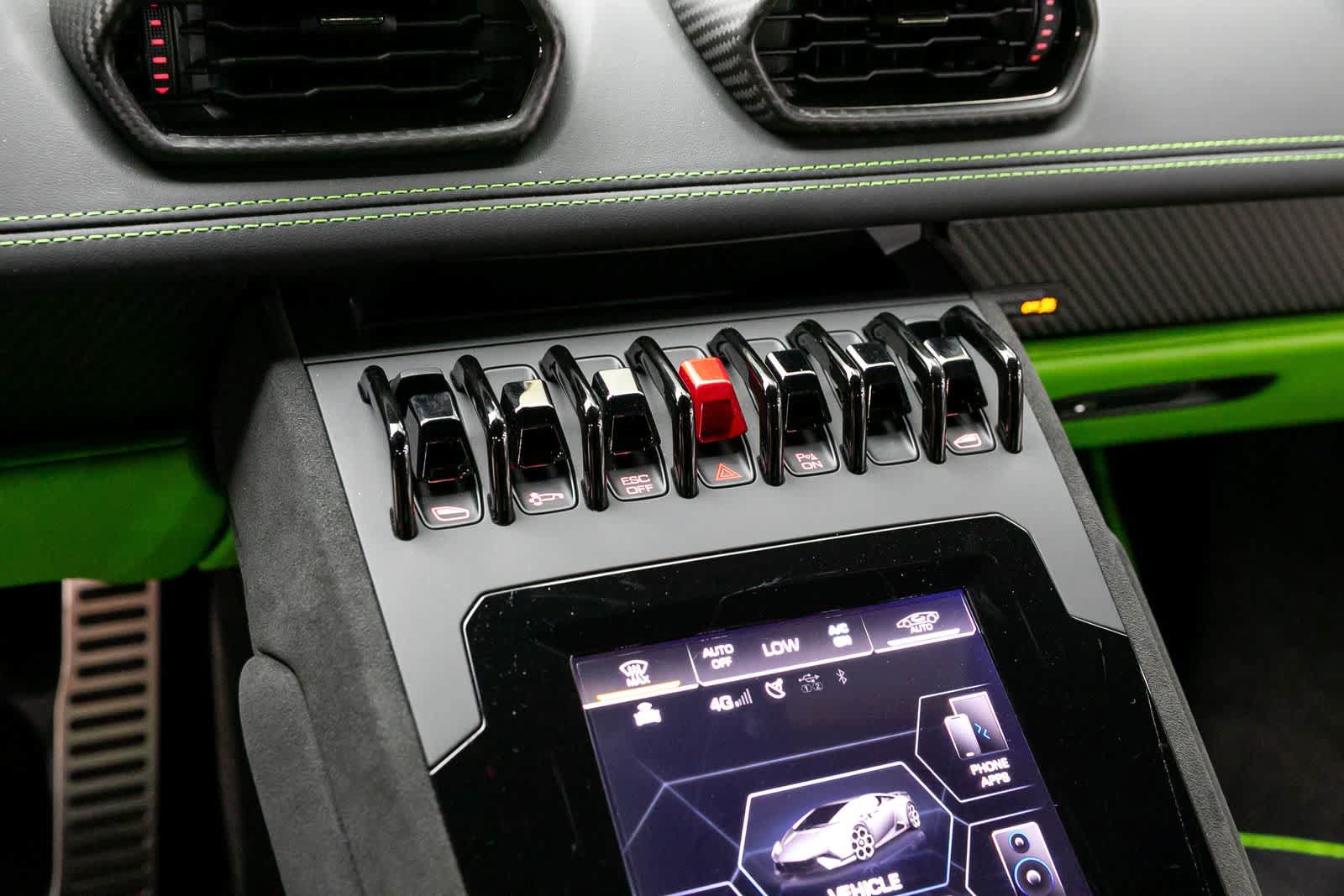 Used 2024 Lamborghini Huracan Tecnica RWD image 32