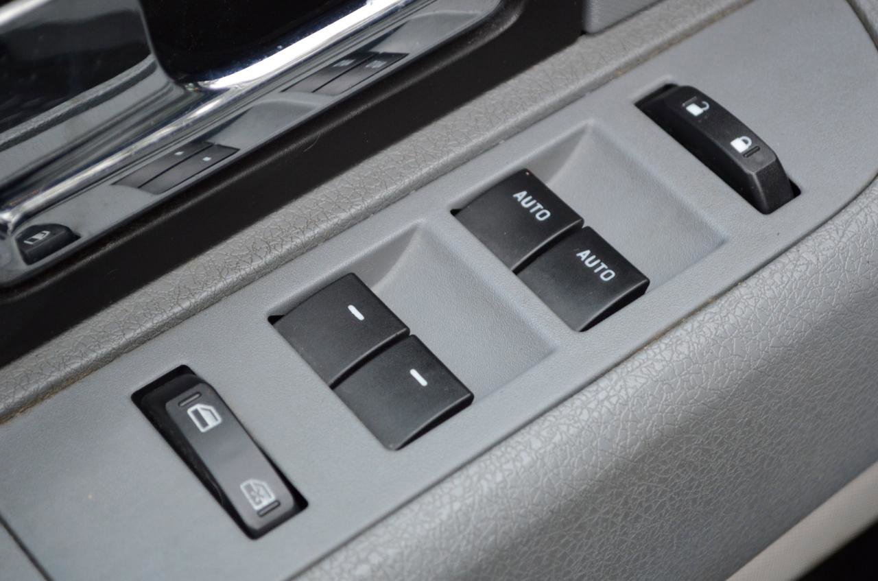 Used 2014 Ford F150 XLT w/ Equipment Group 302A Luxury image 21