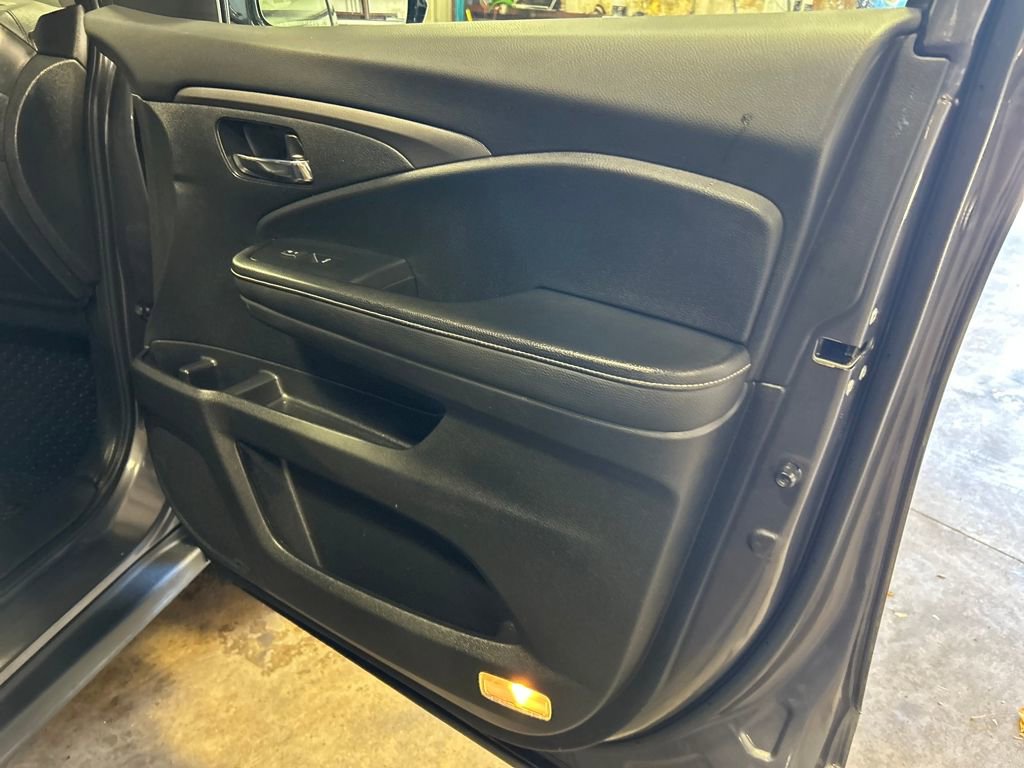 Used 2022 Honda Ridgeline RTL-E image 30