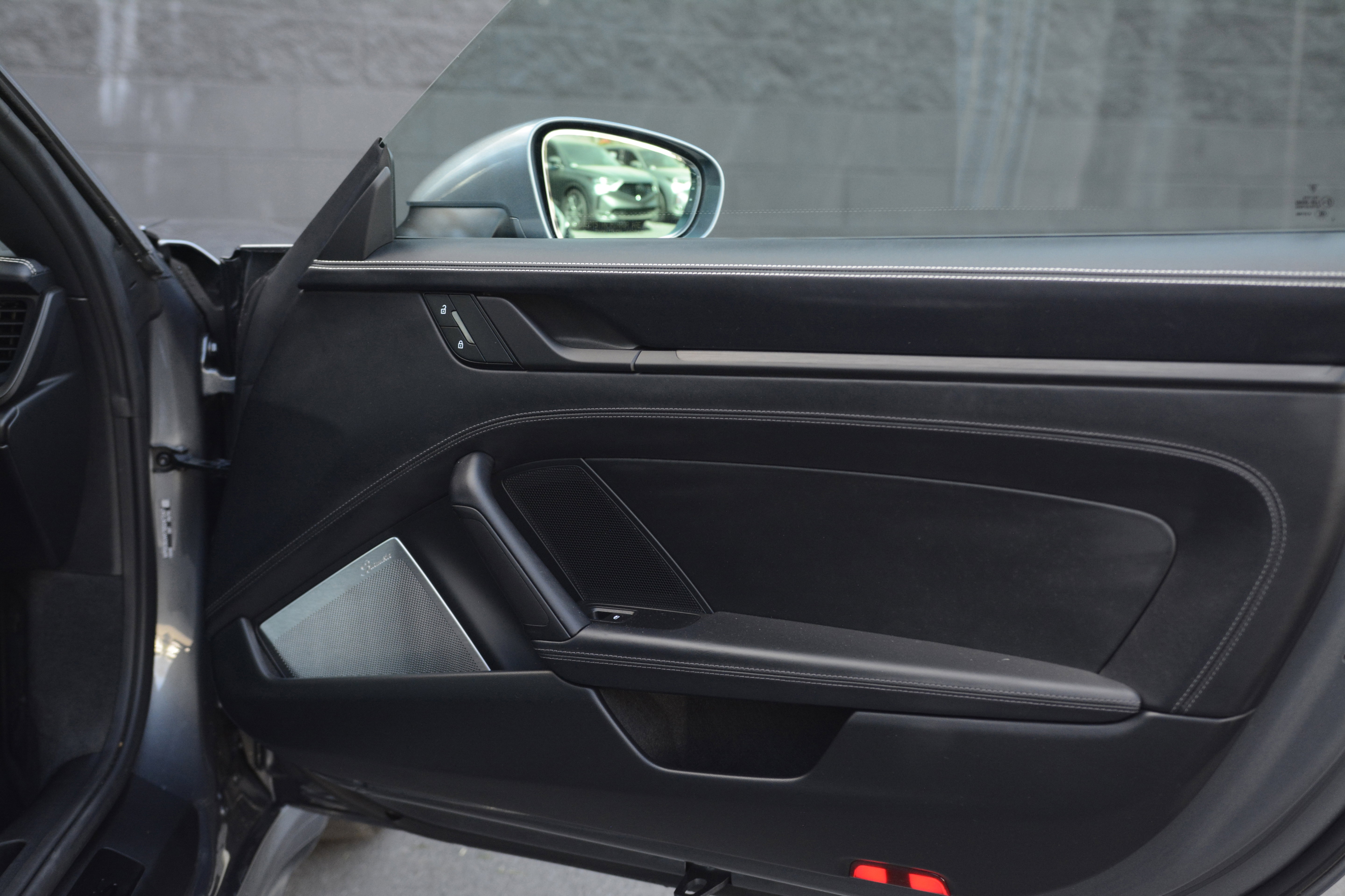 Certified 2025 Porsche 911 Carrera GTS image 26