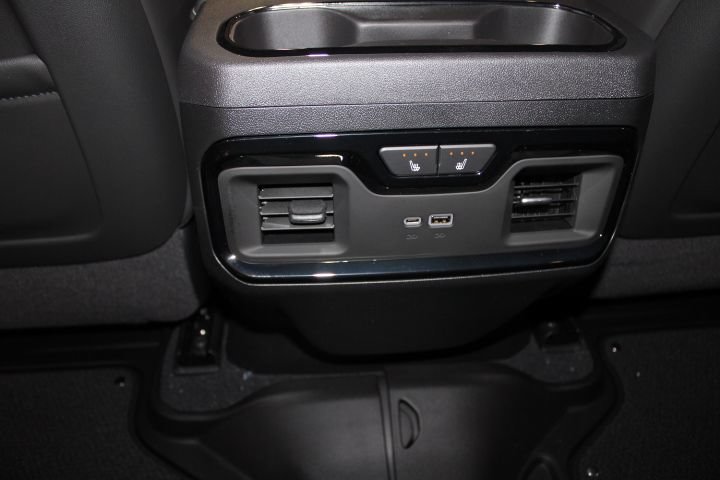 New 2026 GMC Sierra 2500 AT4X AWD/4WD image 24