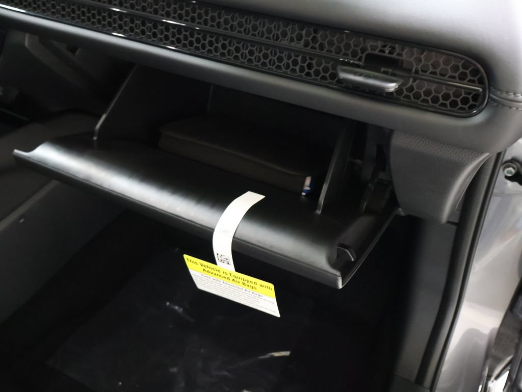 New 2027 Honda HR-V LX image 22