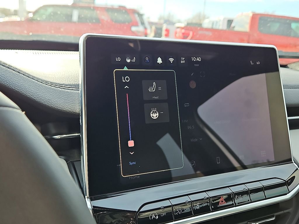 Used 2025 Jeep Compass Limited image 17