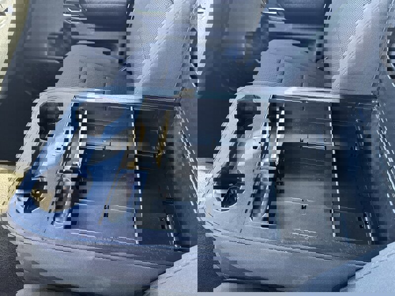 Used 2012 Nissan Titan SV image 11