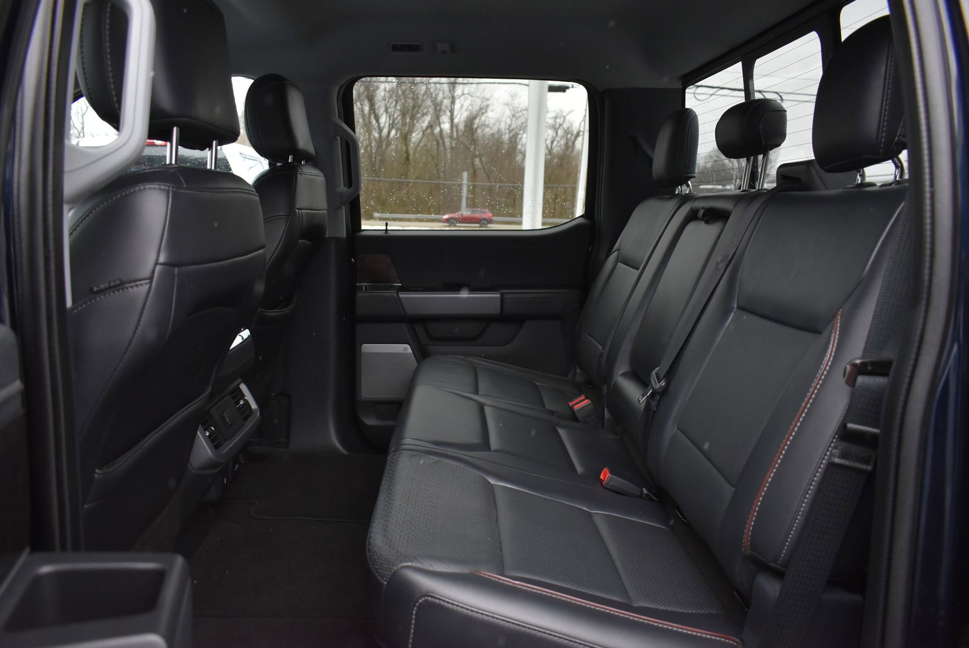 Used 2021 Ford F150 Lariat w/ FX4 Off-Road Package image 14