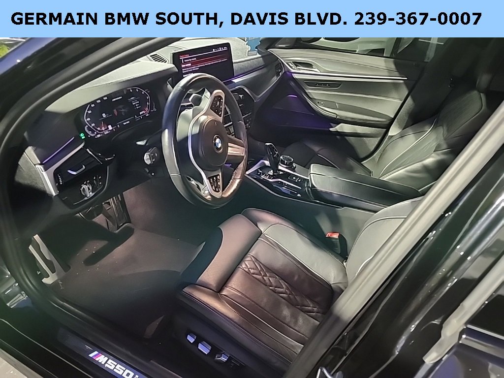 Used 2022 BMW M550i xDrive w/ Executive Package image 9