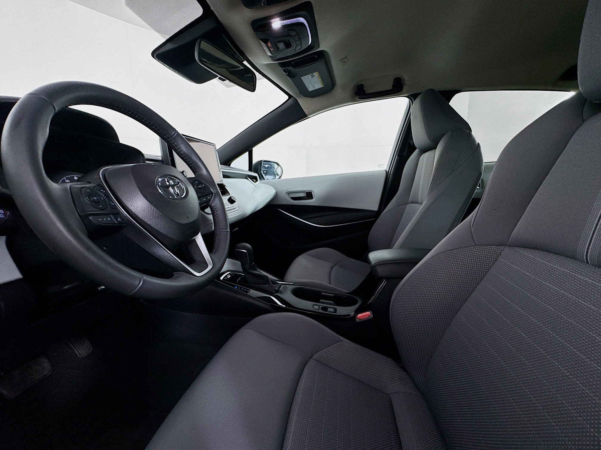 Used 2024 Toyota Corolla SE image 21