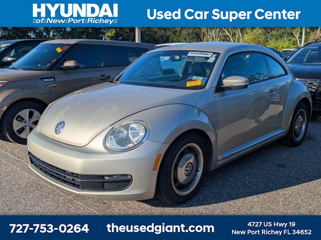 Used 2012 Volkswagen Beetle 2.5