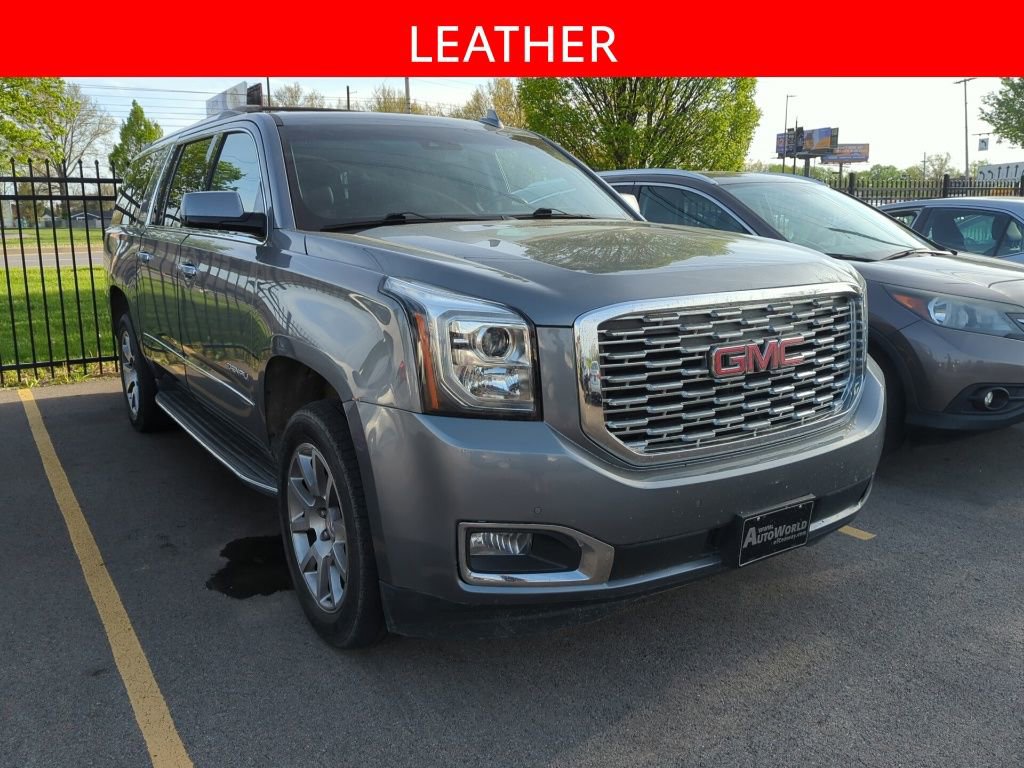 Used 2019 GMC Yukon XL Denali w/ Open Road Package image 3