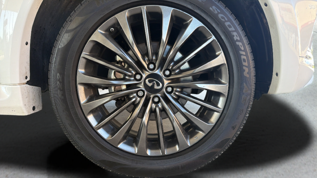 Used 2023 INFINITI QX80 Sensory w/ Cargo Package AWD/4WD image 26