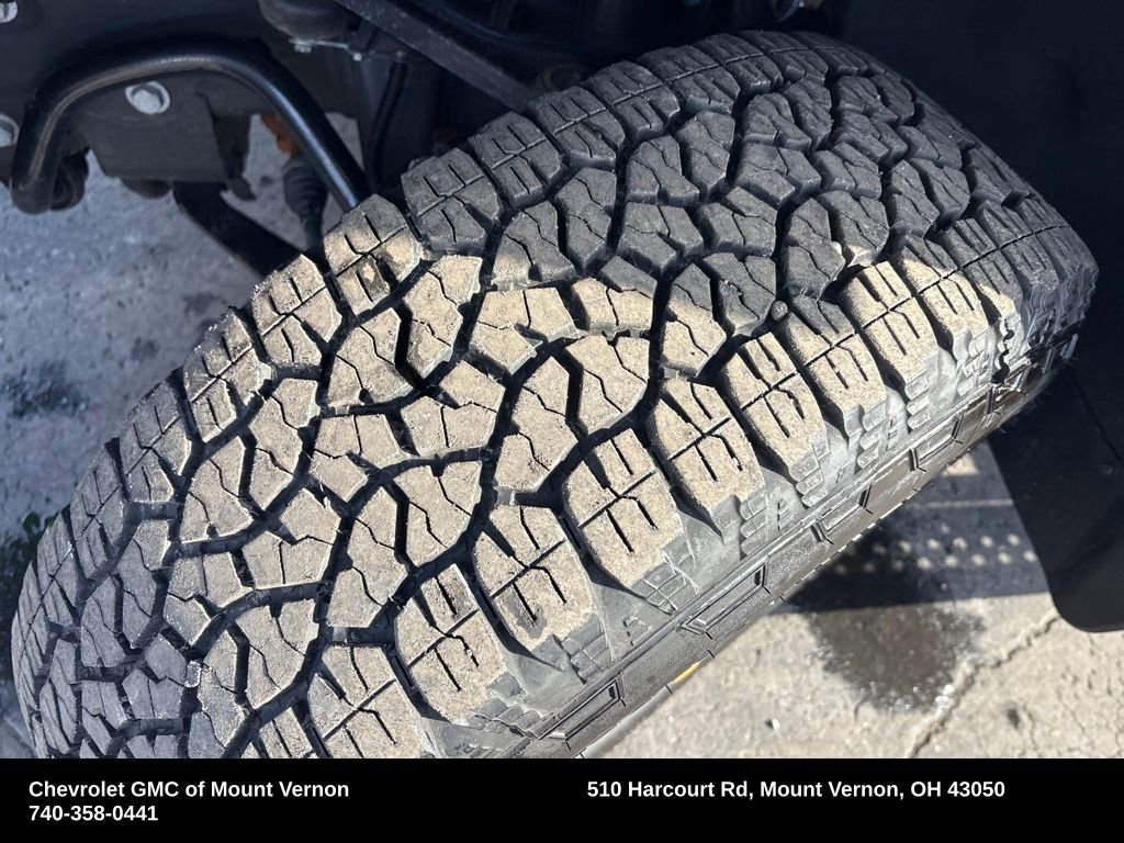 Used 2025 Chevrolet Silverado 2500 Custom w/ Custom Convenience Package image 28