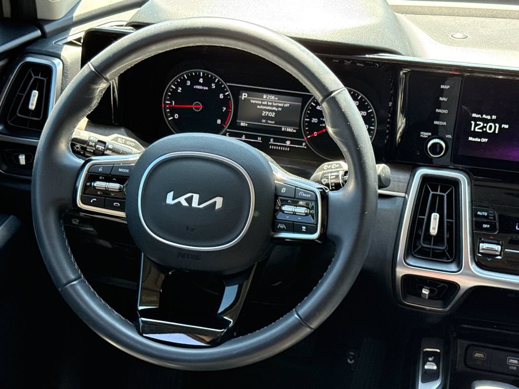 Used 2023 Kia Sorento X-Line EX AWD/4WD image 13