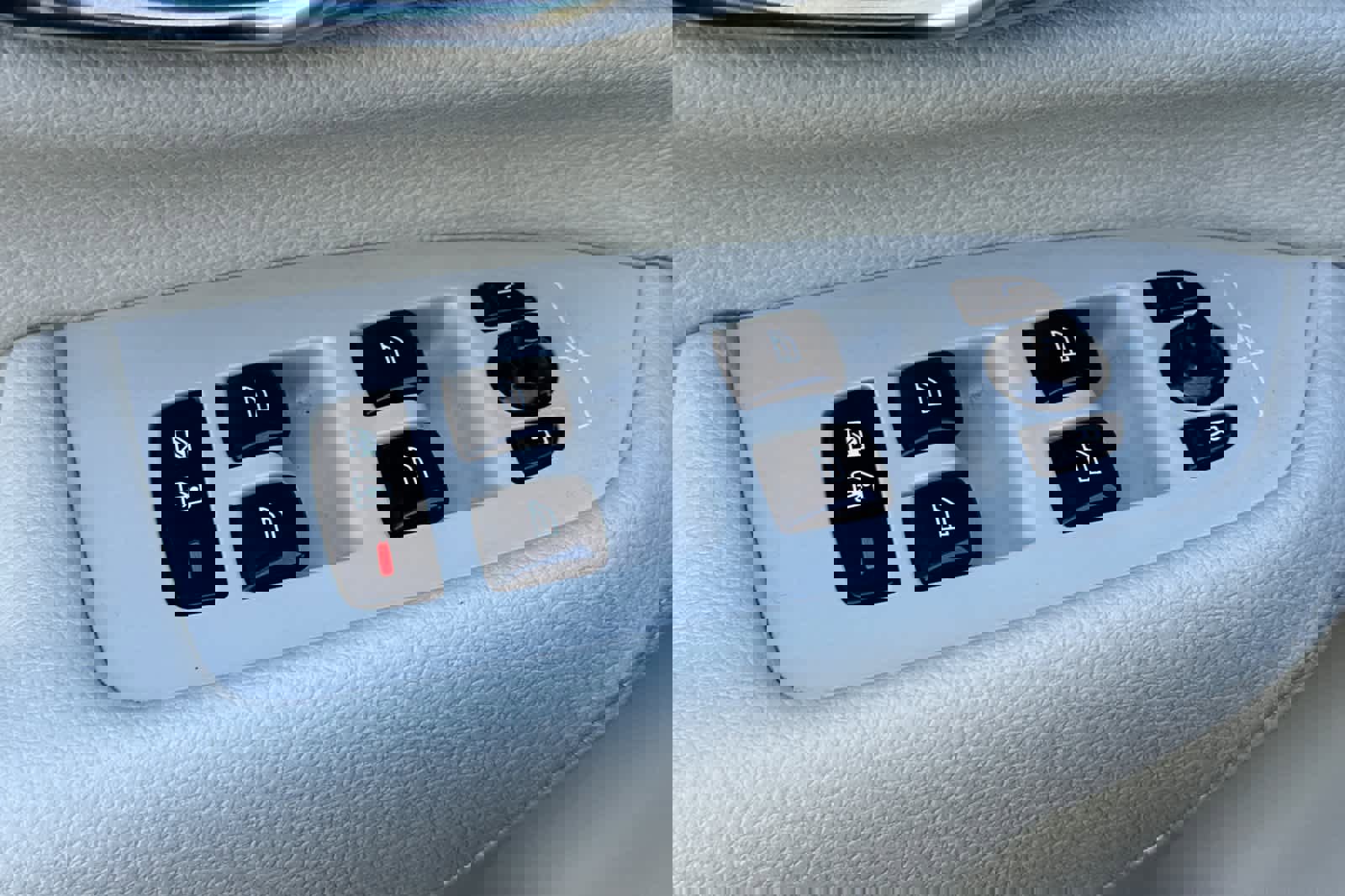 Used 2020 Volvo XC90 T8 Momentum w/ Protection Package Premier image 13