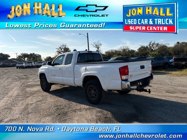 Used 2017 Toyota Tacoma 4x4 Access Cab image 7