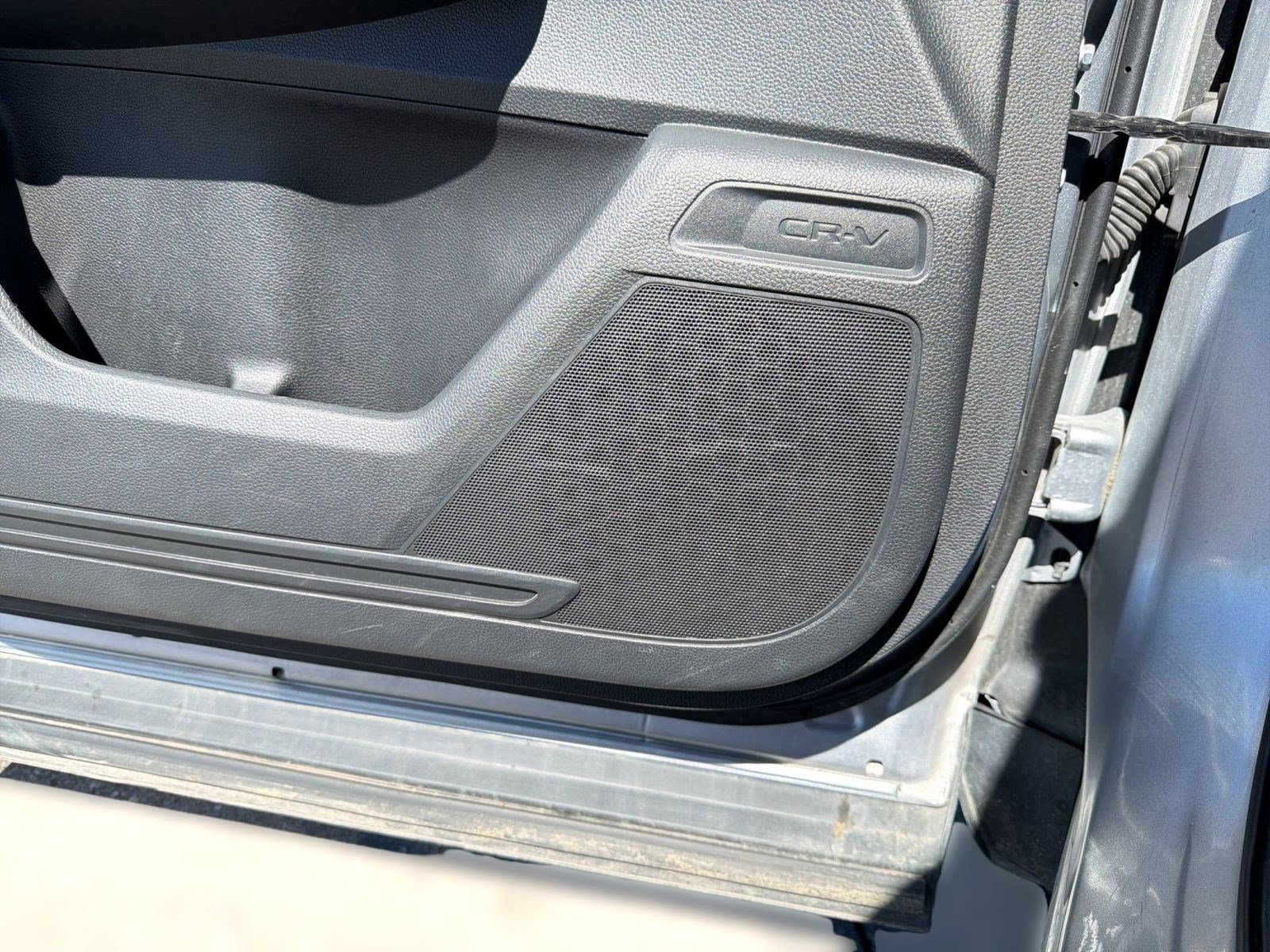 Used 2025 Honda CR-V EX-L image 23