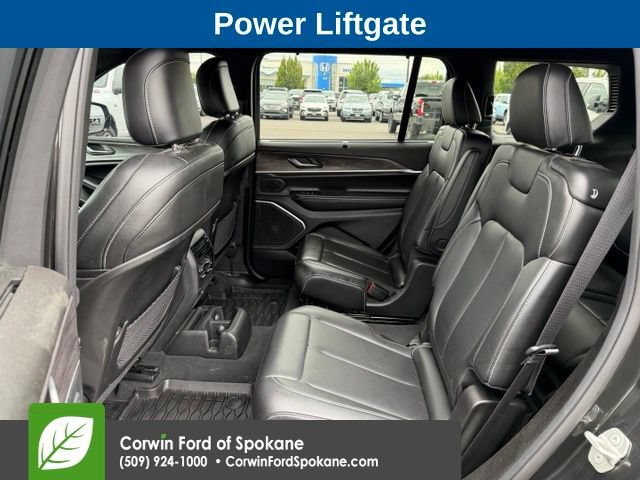 Used 2024 Jeep Grand Cherokee L Limited w/ Luxury Tech Group II AWD/4WD image 11