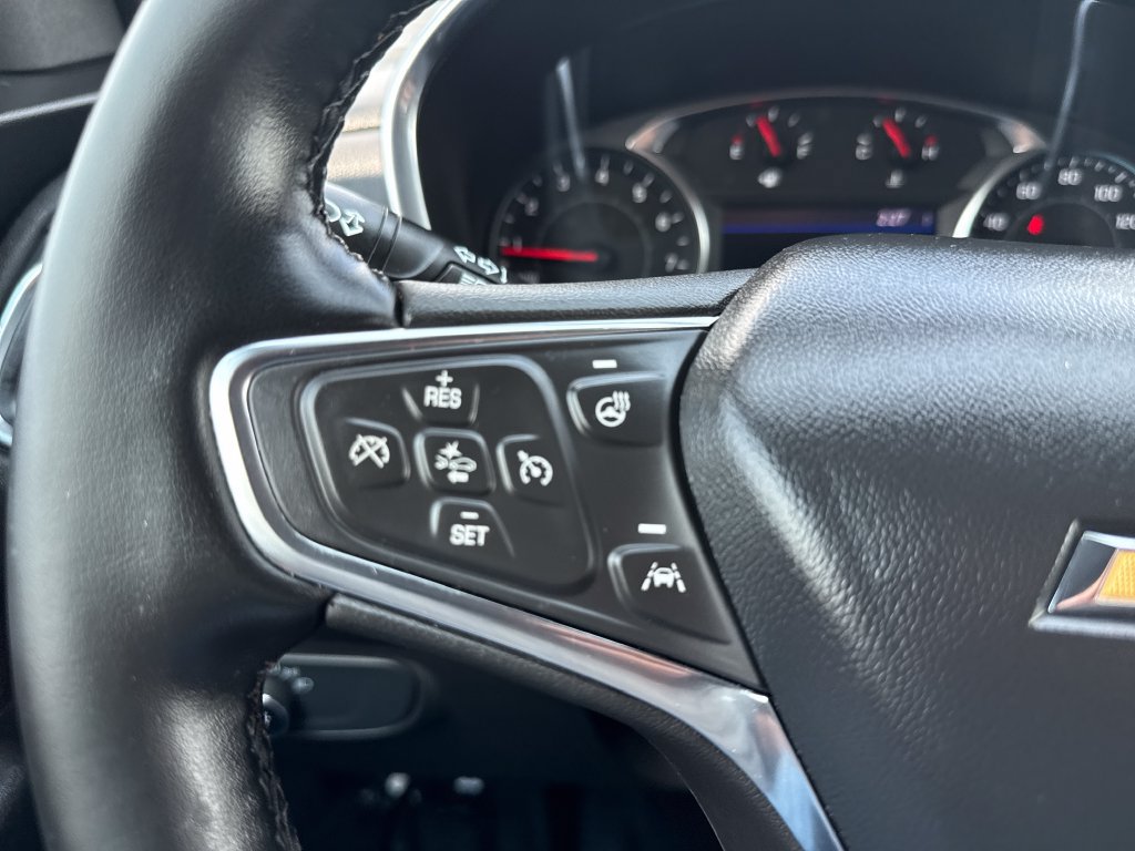 Used 2024 Chevrolet Equinox LT AWD/4WD image 25
