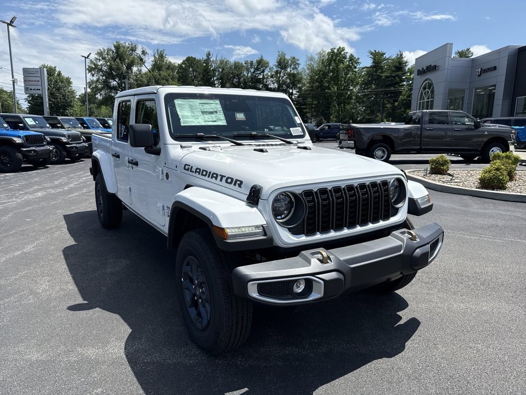 New 2026 Jeep Gladiator Sport AWD/4WD image 15